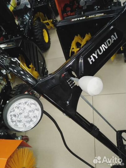 Снегоуборщик Hyundai S 6561