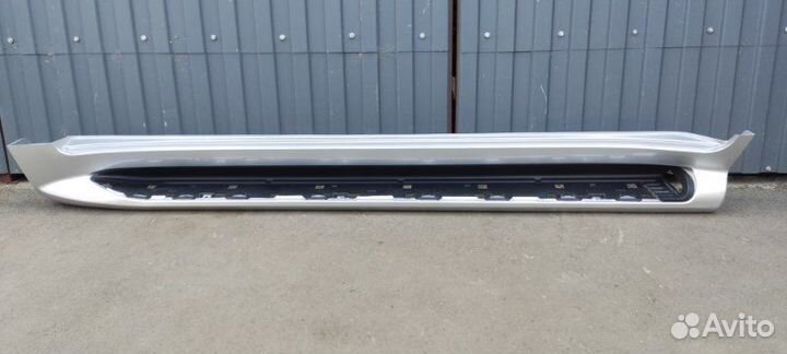 Подножка левая Toyota Land Cruiser 200 С 2007