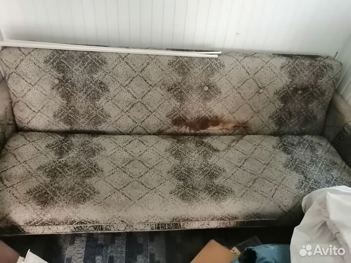 Диван + 2 кресла б/у