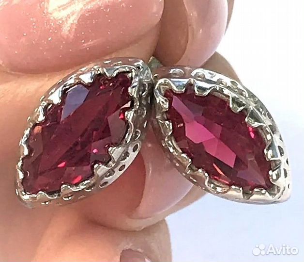 Серьги с рубином серебро С543