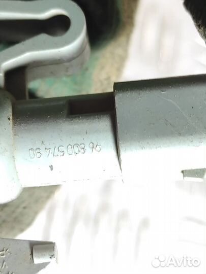 Повторитель в крыло правый Citroen Xsara-picasso 1