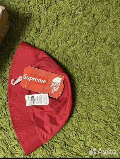 Панама the north face x supreme