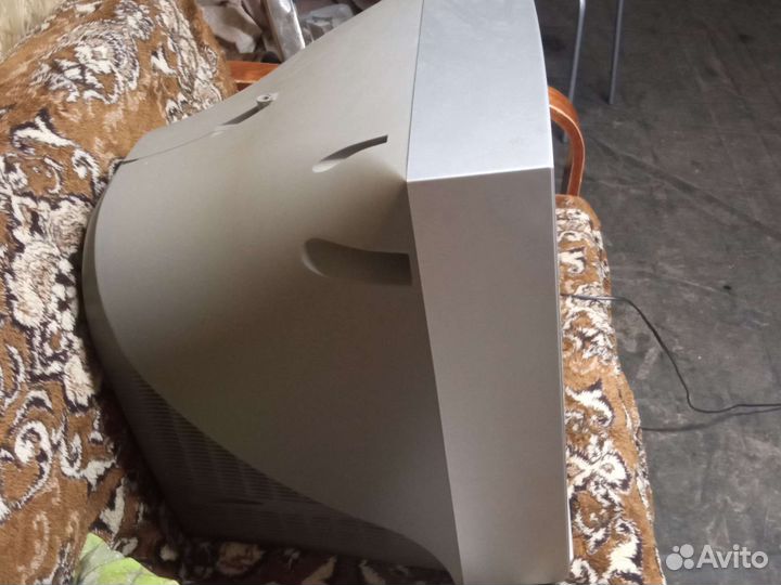 Телевизор samsung