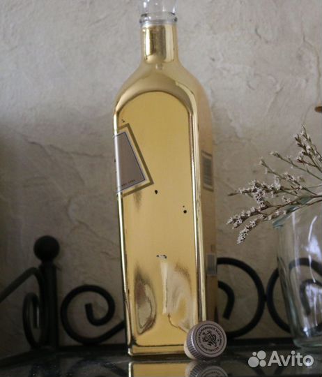 Бутылка квадратная золотое напыление для декора