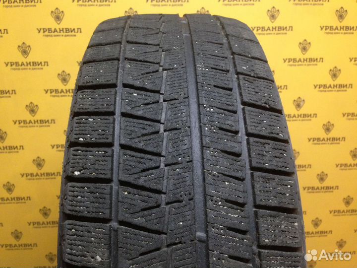 Bridgestone Blizzak Revo GZ 205/55 R16