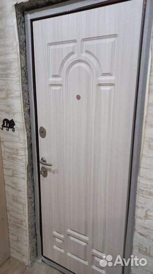 Дверь входная металлическая