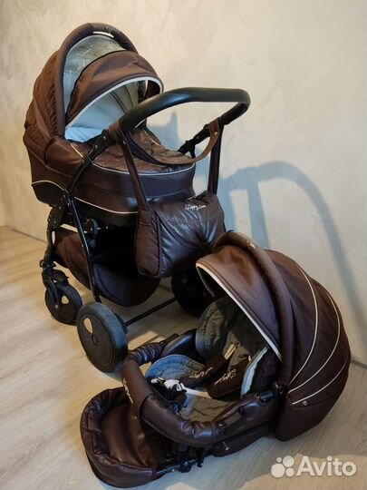 Коляска Tutis Zippy 2 в 1