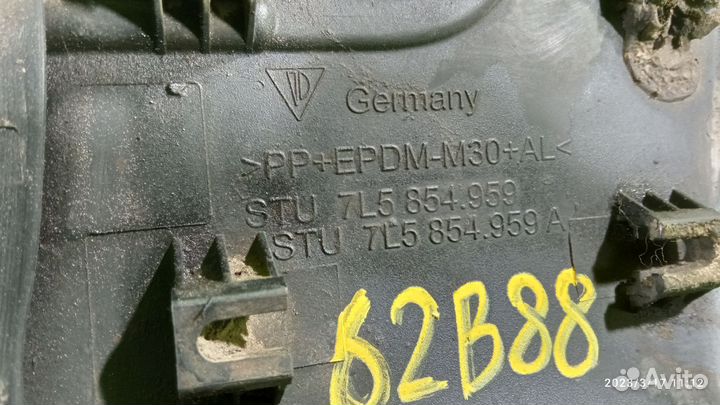 Накладка крыла левого для Porsche Cayenne 955