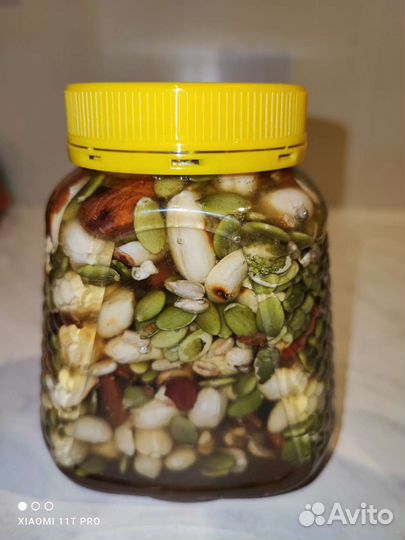 Орехи в меду