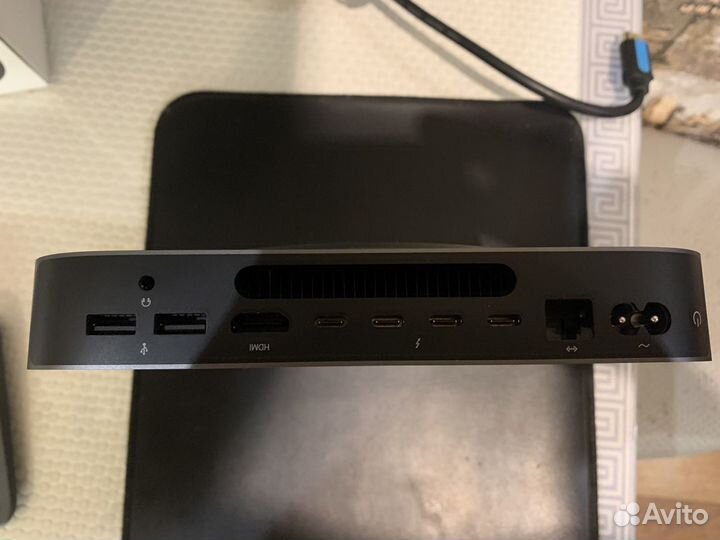 Apple mac mini 2018, i5 3,0 (6 ядер) ssd 256 GB, 8