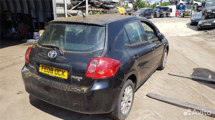 Разбор на запчасти Toyota Auris E15 2006-2012
