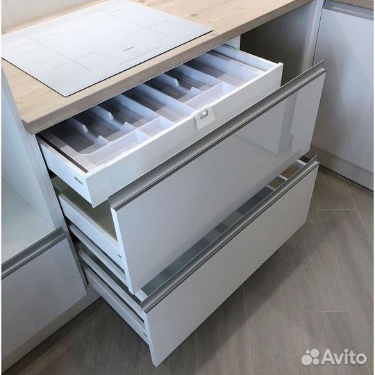 Кухня Кухонный гарнитур