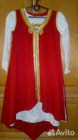 Костюм для праздничных выступлений р. 146-152