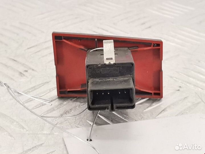 Кнопка аварийной сигнализации Opel Vectra C рест