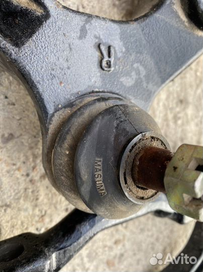 Рычаг подвески верхний hiace/dyna