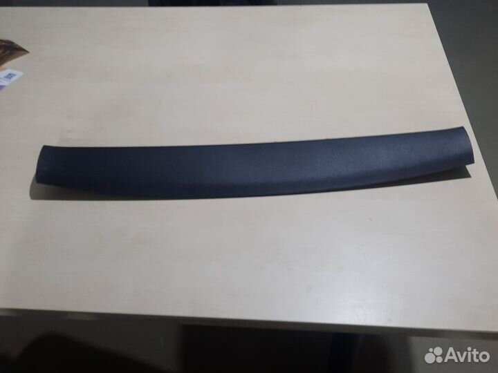 Обшивка двери багажника верхняя Kia Sportage 4 QL