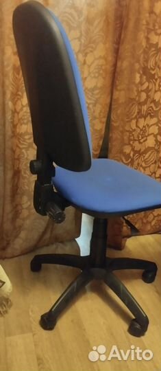 Компьютерное кресло