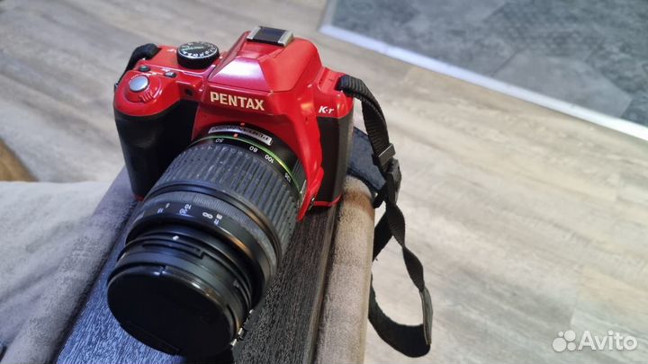 Зеркальный фотоаппарат Pentax k-r+объектив