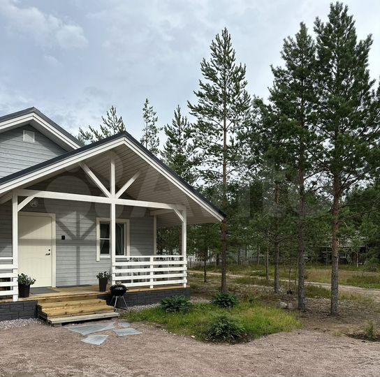 Коттедж 50 м² на участке 6 сот.