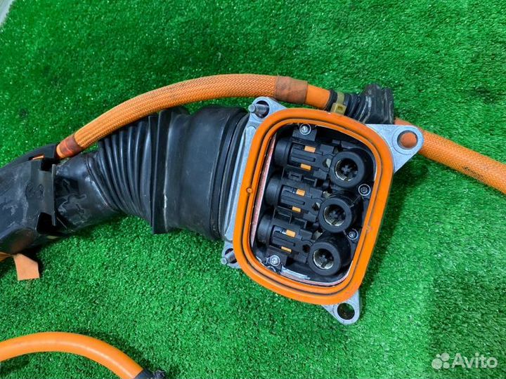 Преобразователь напряжения Bmw 5 G30 B48B20A 2018