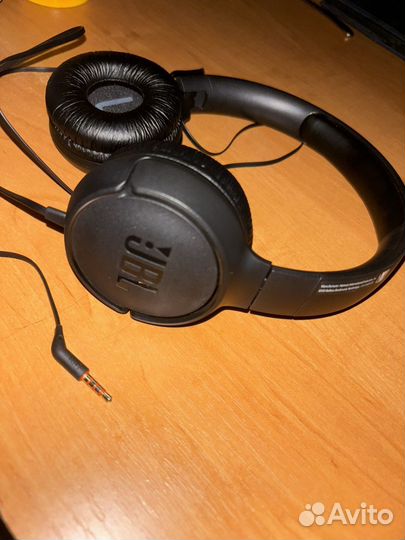 Наушники JBL проводные