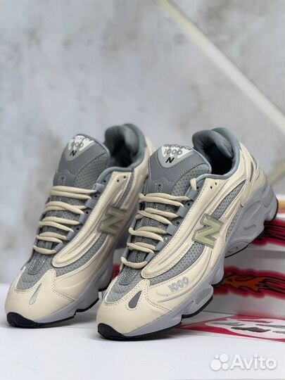 Кроссовки New balance 1000