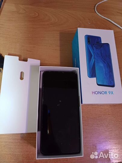 Телефон honor 9х