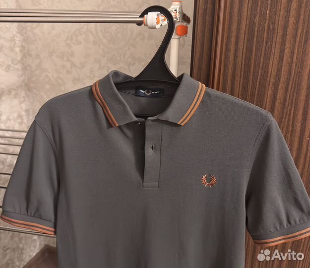 Поло Fred Perry