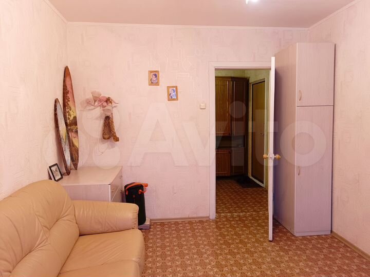 4-к. квартира, 86 м², 4/10 эт.