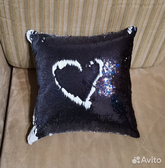Подушка с пайетками антистресс новая