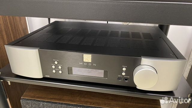 Интегральный усилитель SIM Audio Moon Neo 240i