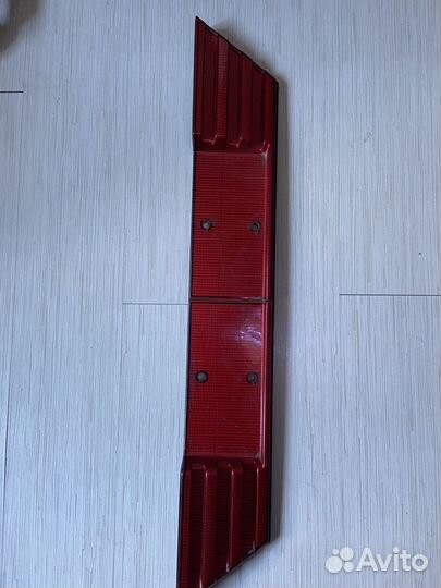 Бленда Hella RED 124 Mercedes