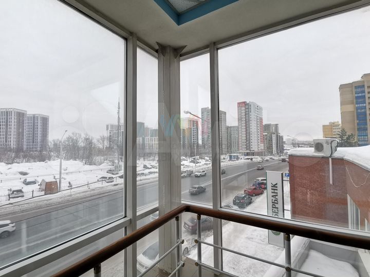 Офис 176 кв.м. с отдельной входной группой