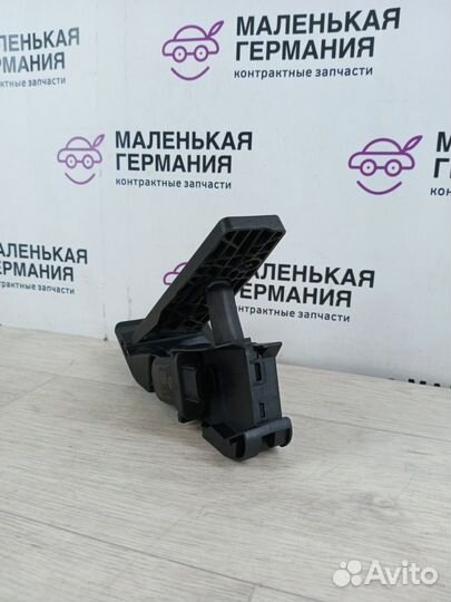 Педаль газа BMW X7 G07 G30 2020 35426871053