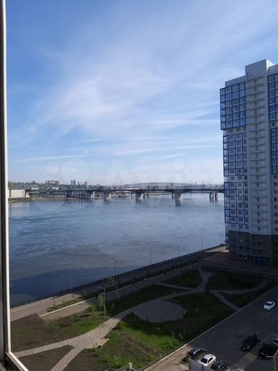 4-к. квартира, 94 м², 18/19 эт.