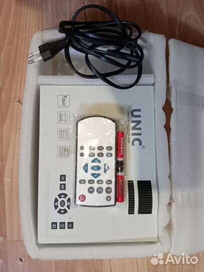 Видео проектор:unic model:UC40+LED:HD