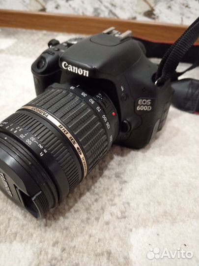 Фотоаппарат Canon EOS 600d
