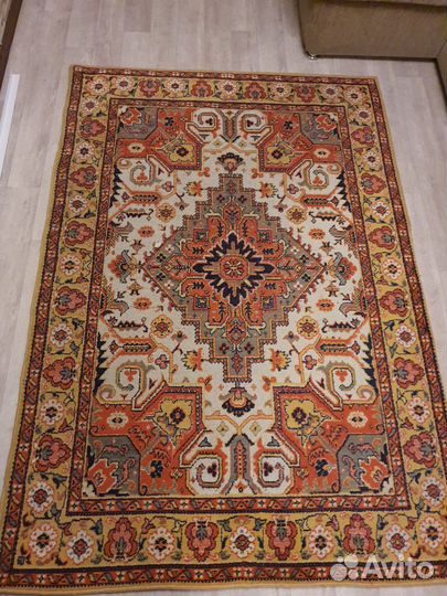 Ковер шерстяной 1,4 на 2 м