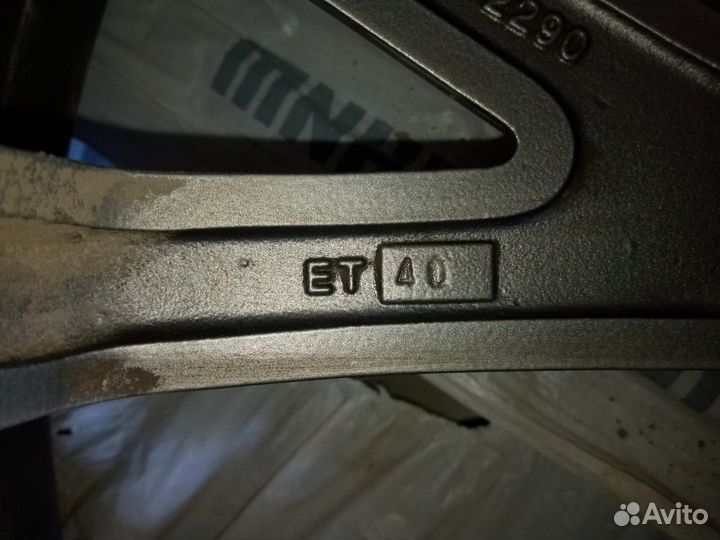Продаю диски
