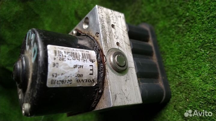 Блок ABS Volvo C30 B5254T7