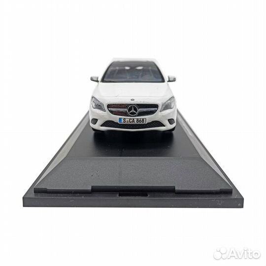 Модель Schuco 450753300 Mercedes-Benz CLA 1:43
