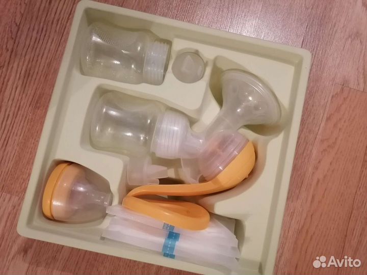 Молокоотсос ручной Maman