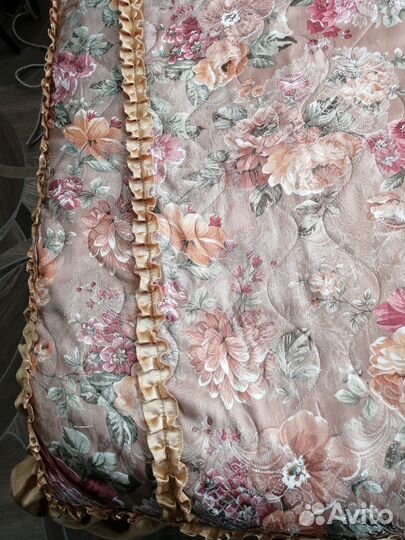 Покрывало на 2 х спальную кровать бу