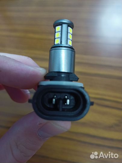 Лампы светодиодные Xenite H27 (881) 2 шт. новые