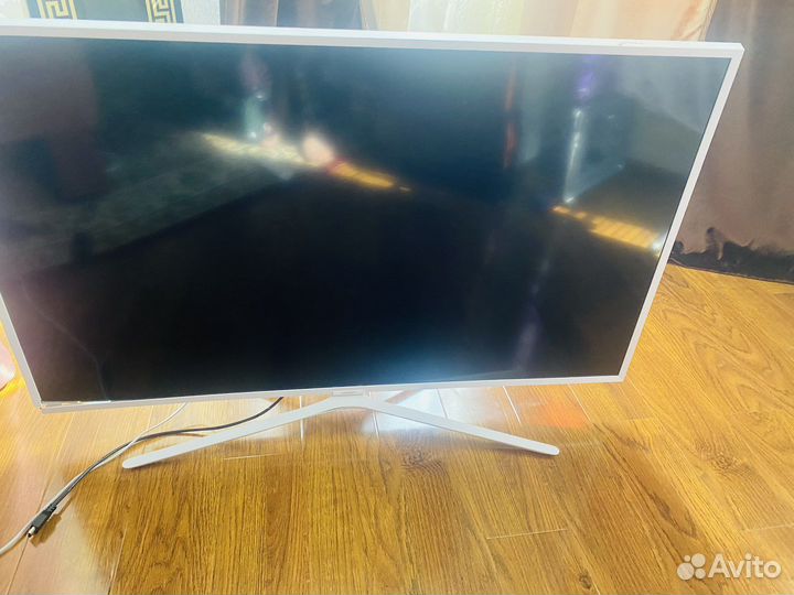 Продам телевизор Samsung Led, диагональ 109 см