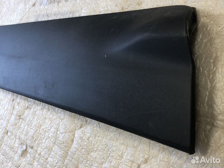 Молдинг накладка двери передней левой Ford Kuga