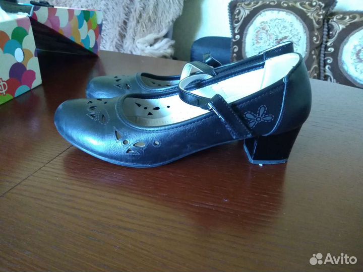 Туфли для девочки
