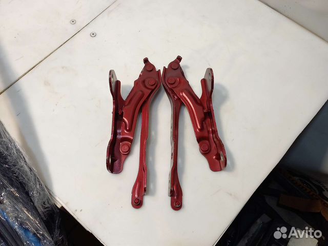 Петли капота правая,левая Kia Soul 3