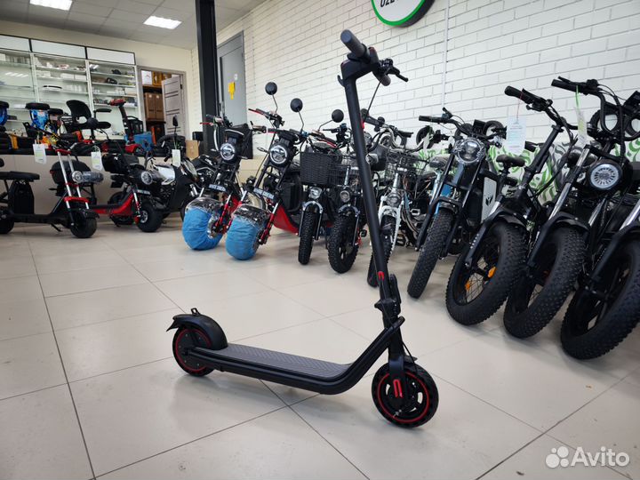 Электросамокат Bai W1