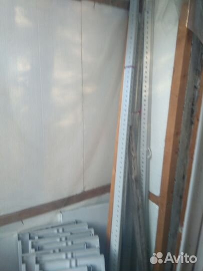 Стеллажи металлические